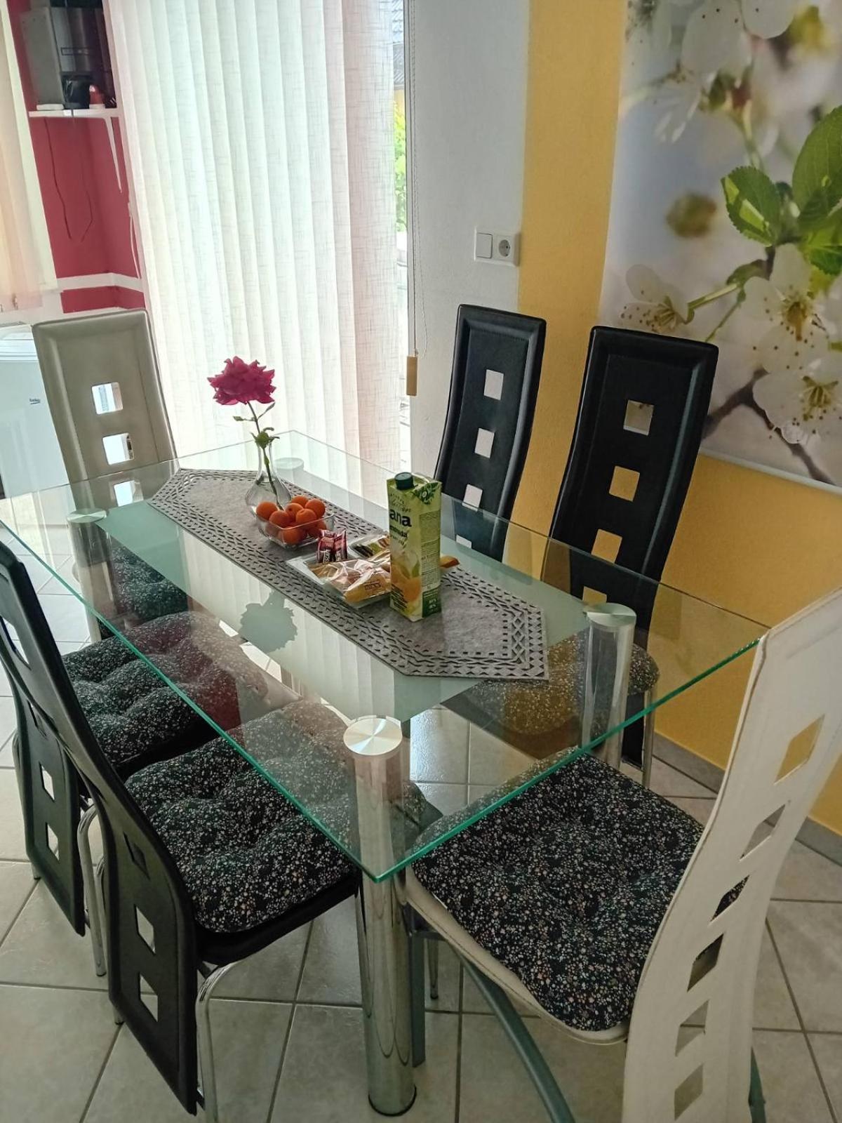 Apartma Peter1A 베구니예나고렌스켐 외부 사진